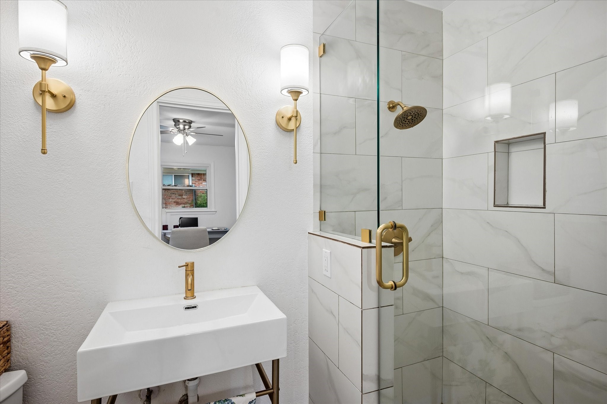 8426 Baumgarten Drive Dallas TX 75228