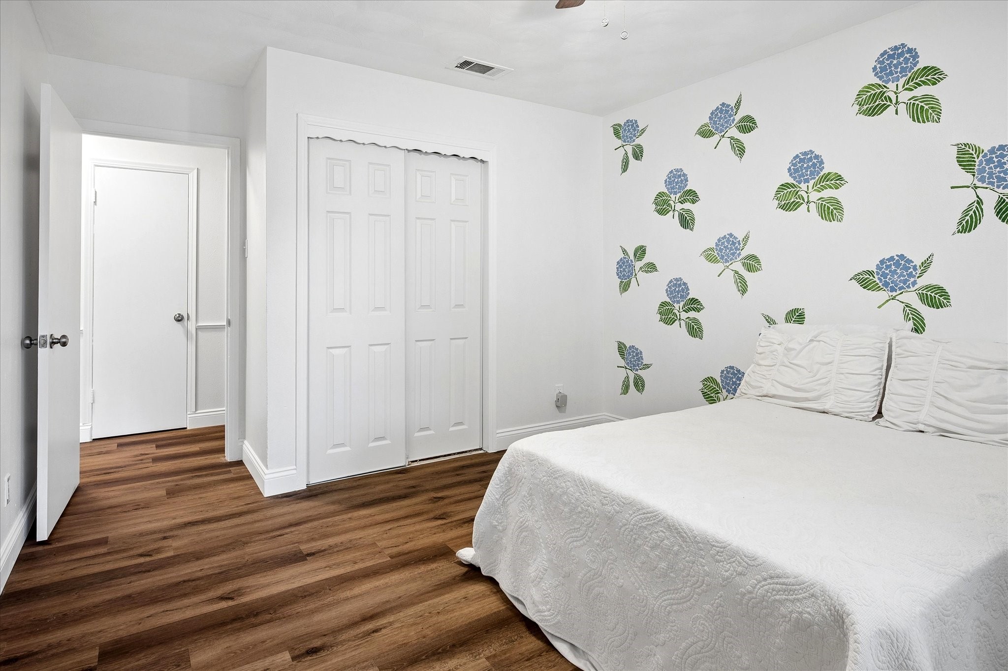 8426 Baumgarten Drive Dallas TX 75228