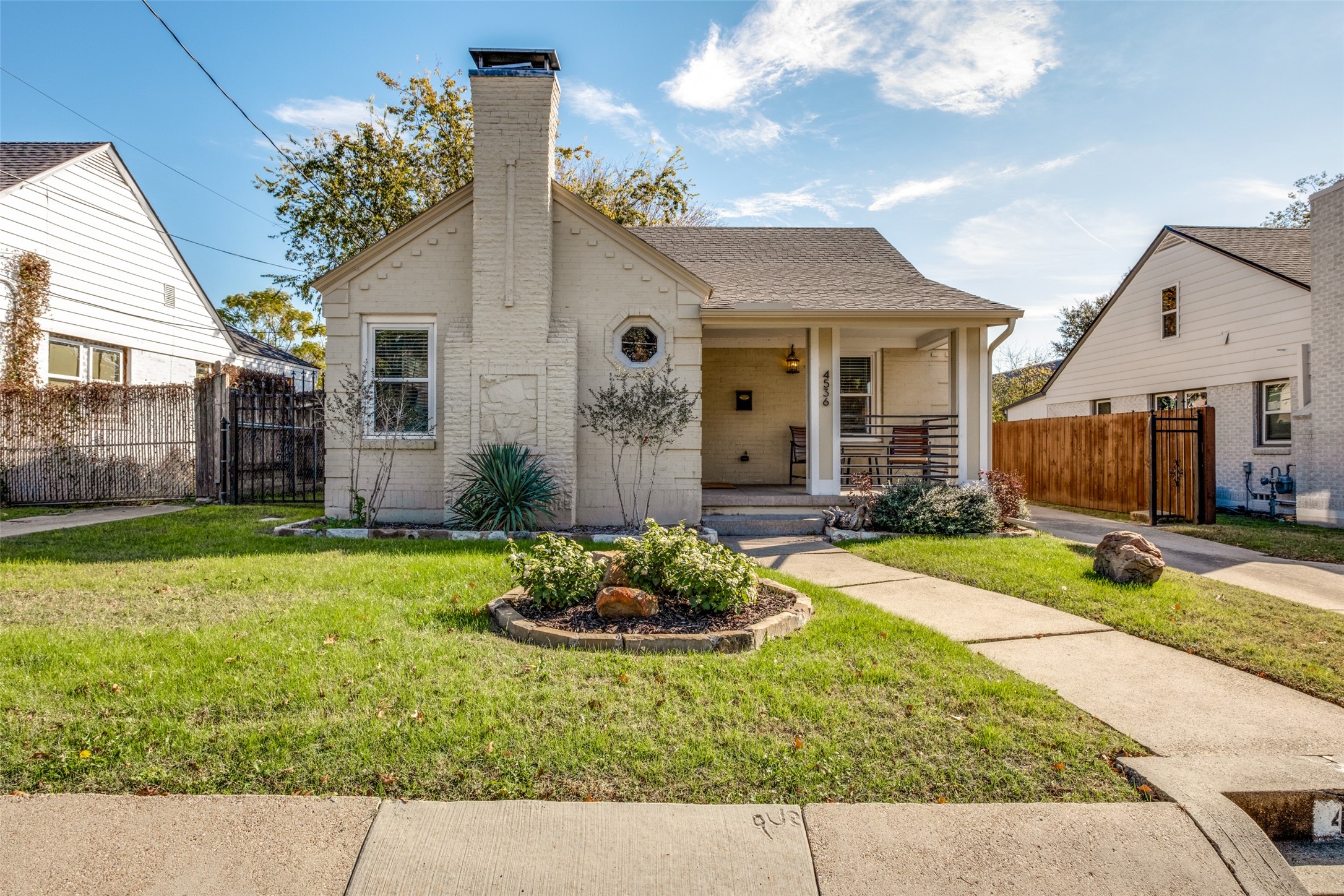 4536 Capitol Avenue Dallas TX 75204