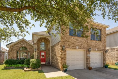 313 Crescent Creek Lane Fort Worth TX 76140