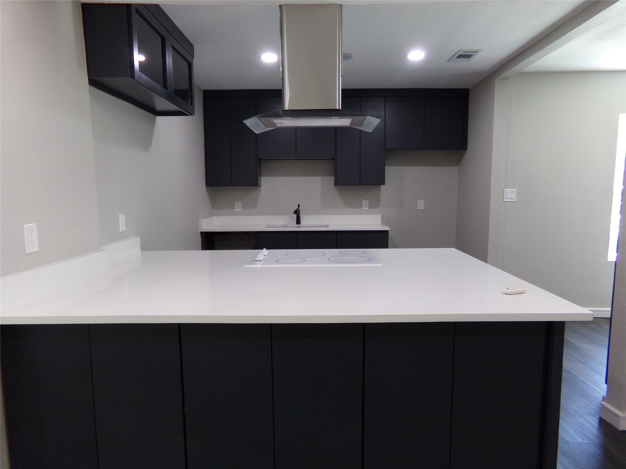 1310 Elmwood Boulevard Dallas TX 75224