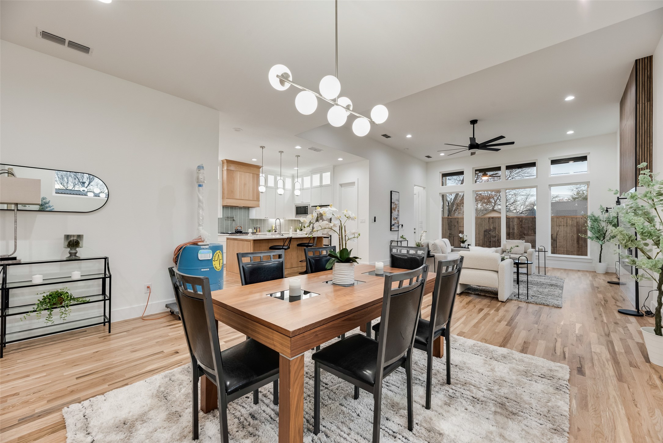 3422 Bogata Boulevard Dallas TX 75220