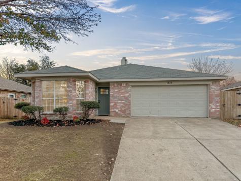 1824 Overland Street Fort Worth TX 76131