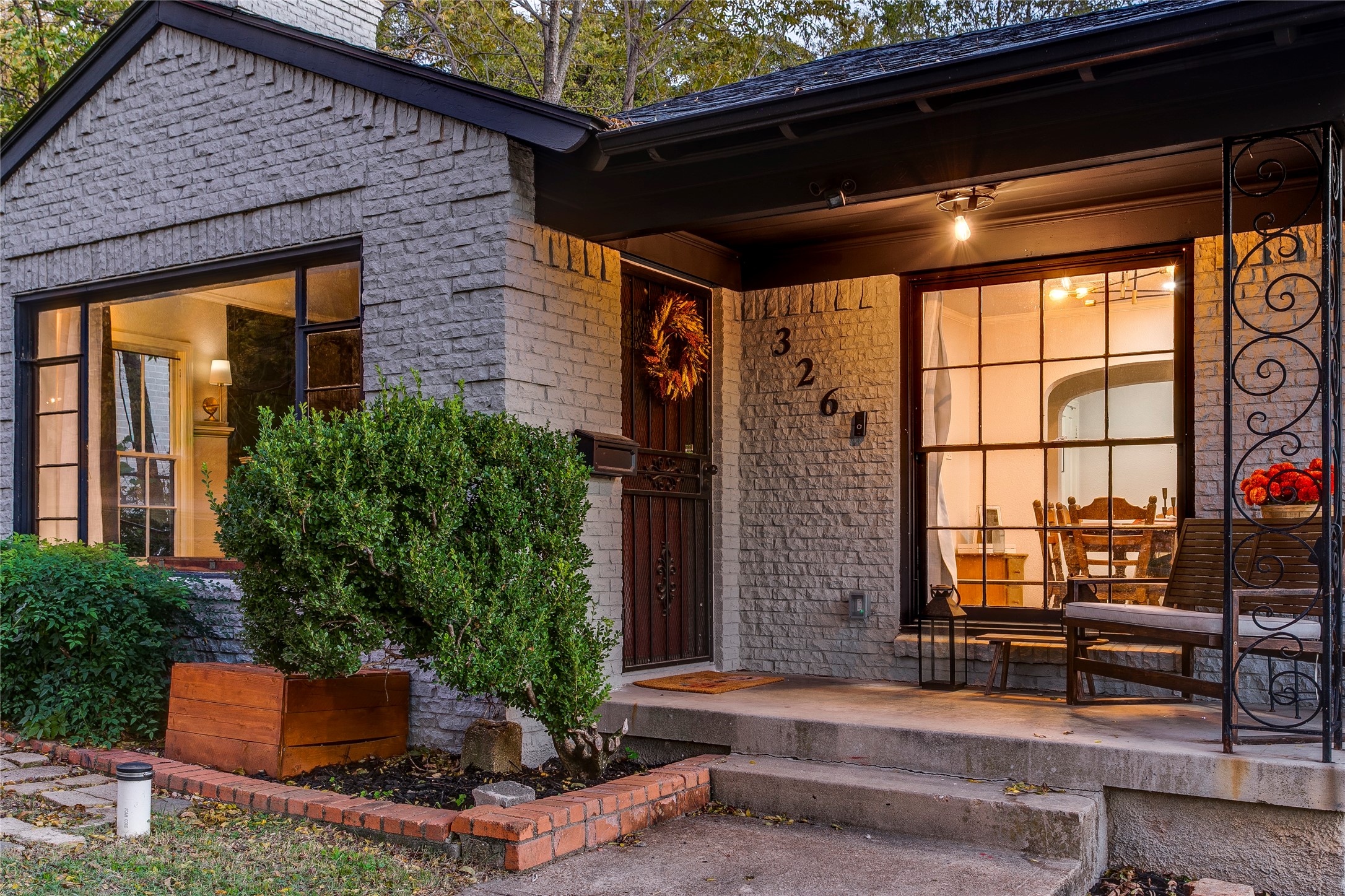 326 Vermont Avenue Dallas TX 75216