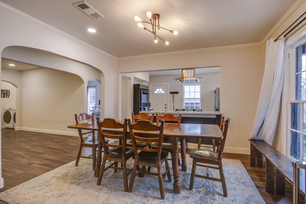 326 Vermont Avenue Dallas TX 75216