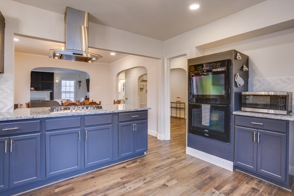 326 Vermont Avenue Dallas TX 75216