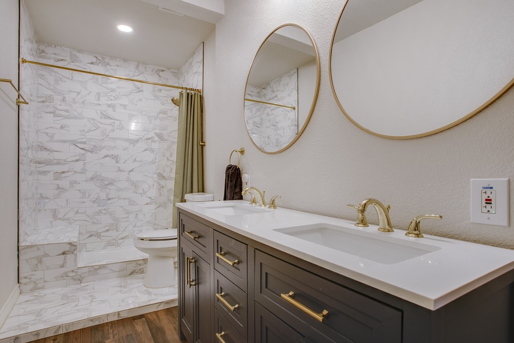 326 Vermont Avenue Dallas TX 75216