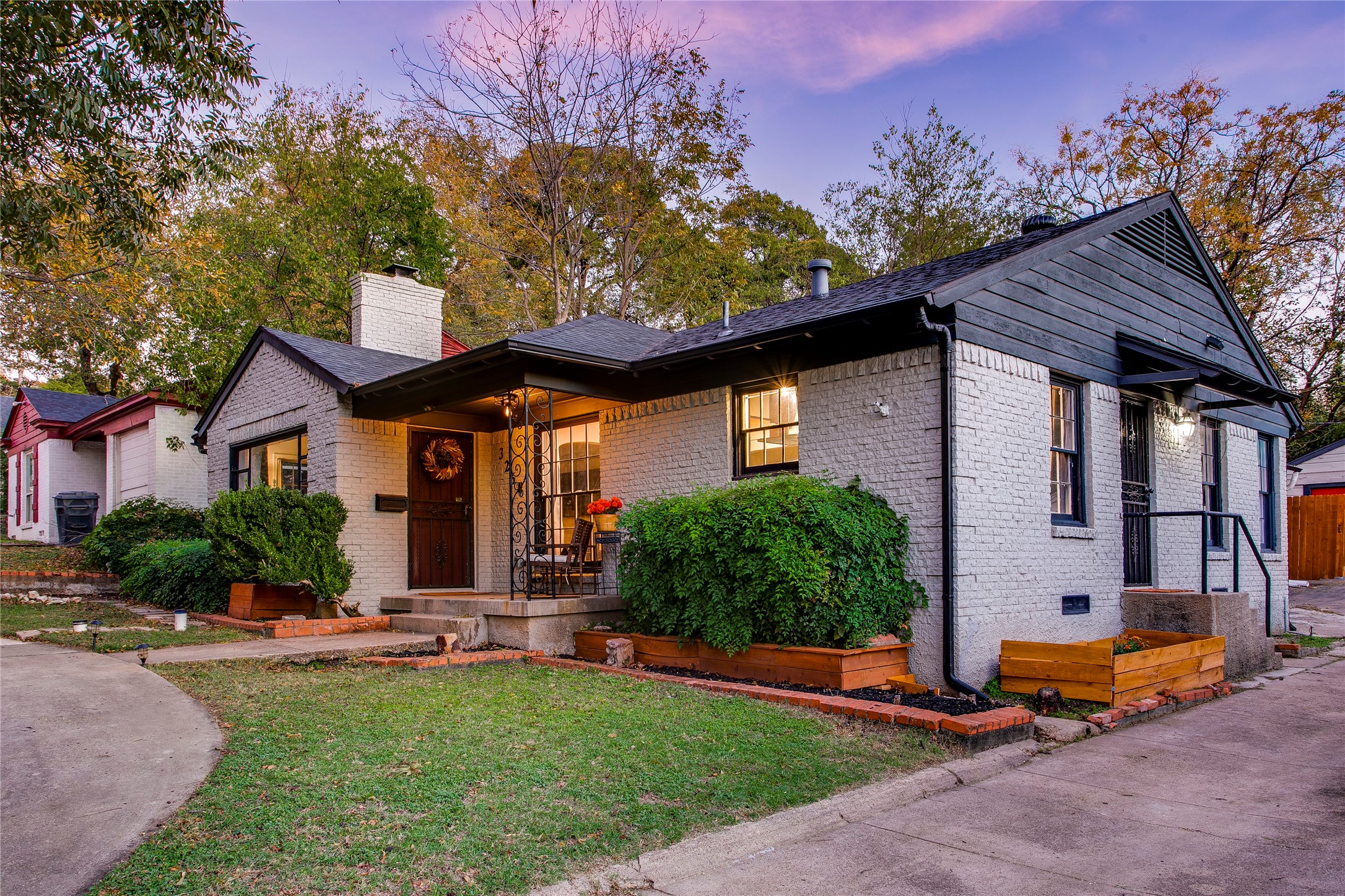 326 Vermont Avenue Dallas TX 75216