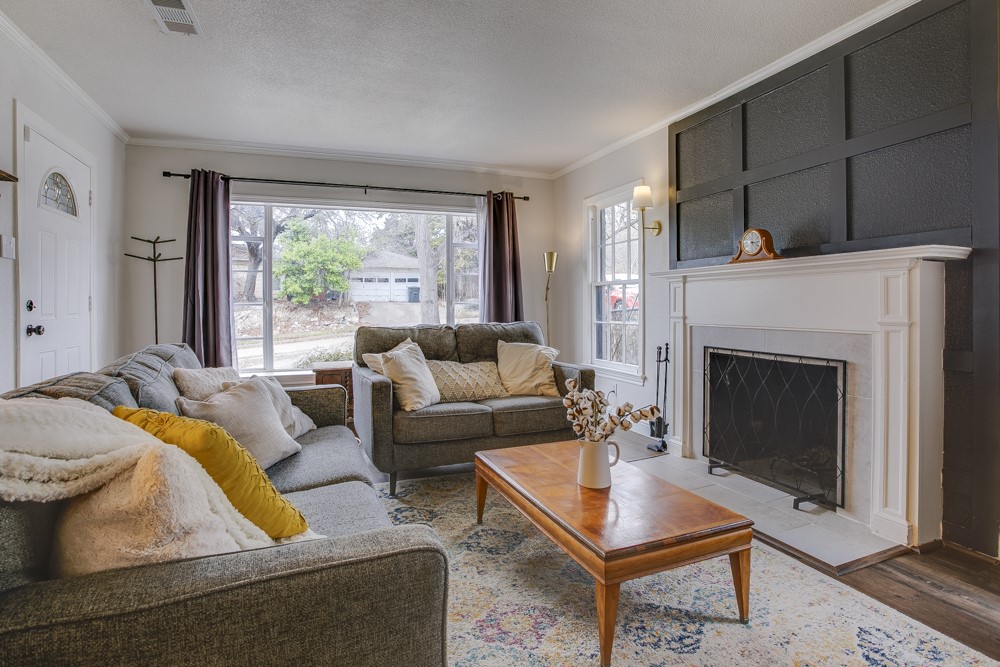 326 Vermont Avenue Dallas TX 75216