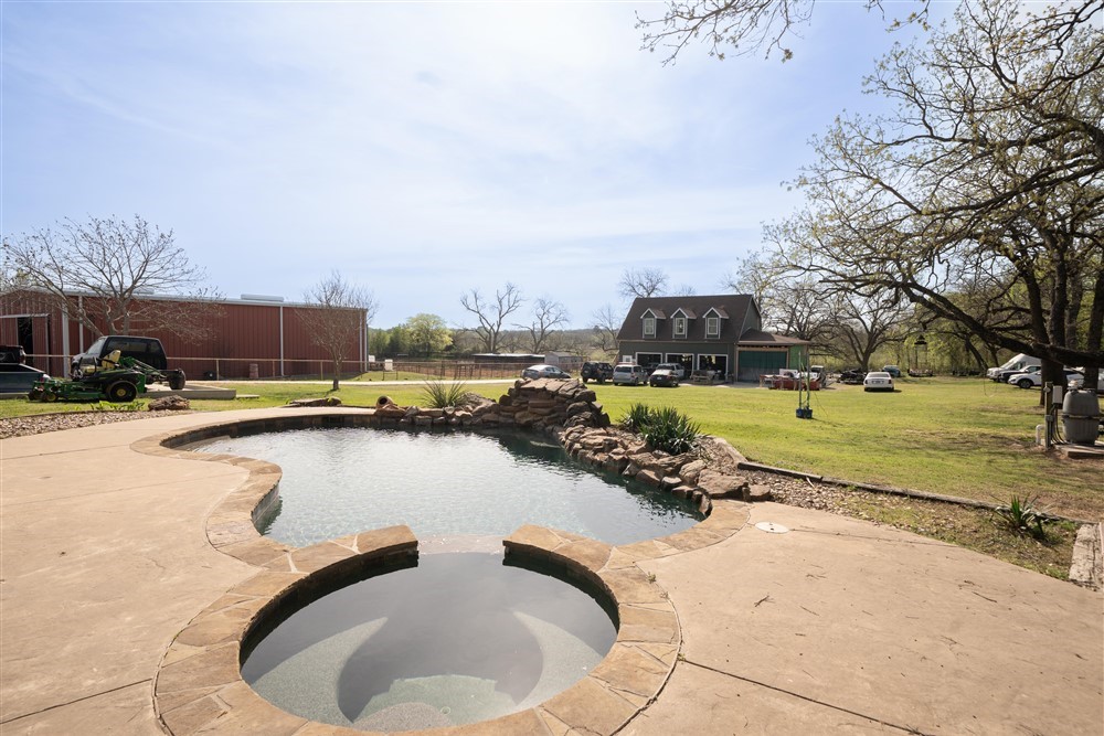 3612 Country Vista Drive Burleson TX 76028