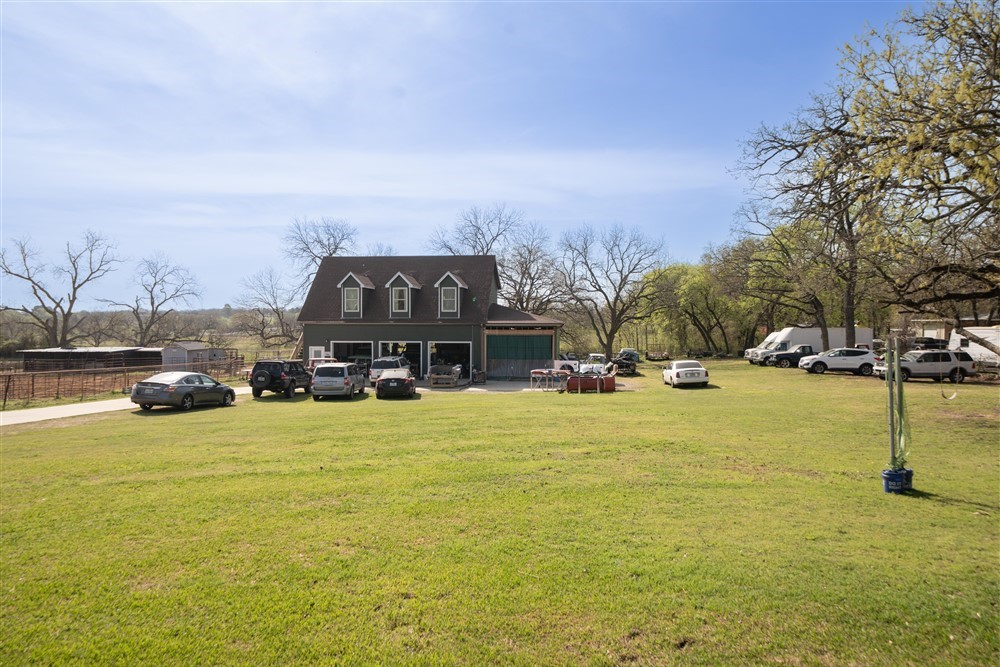 3612 Country Vista Drive Burleson TX 76028