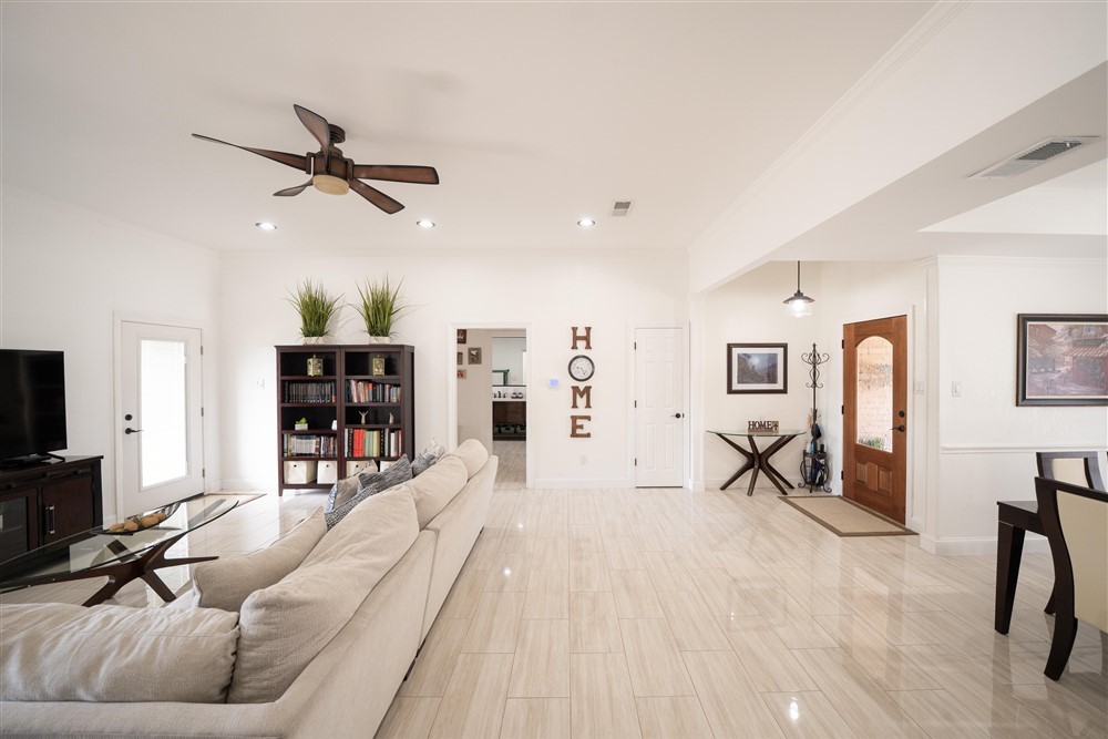 3612 Country Vista Drive Burleson TX 76028