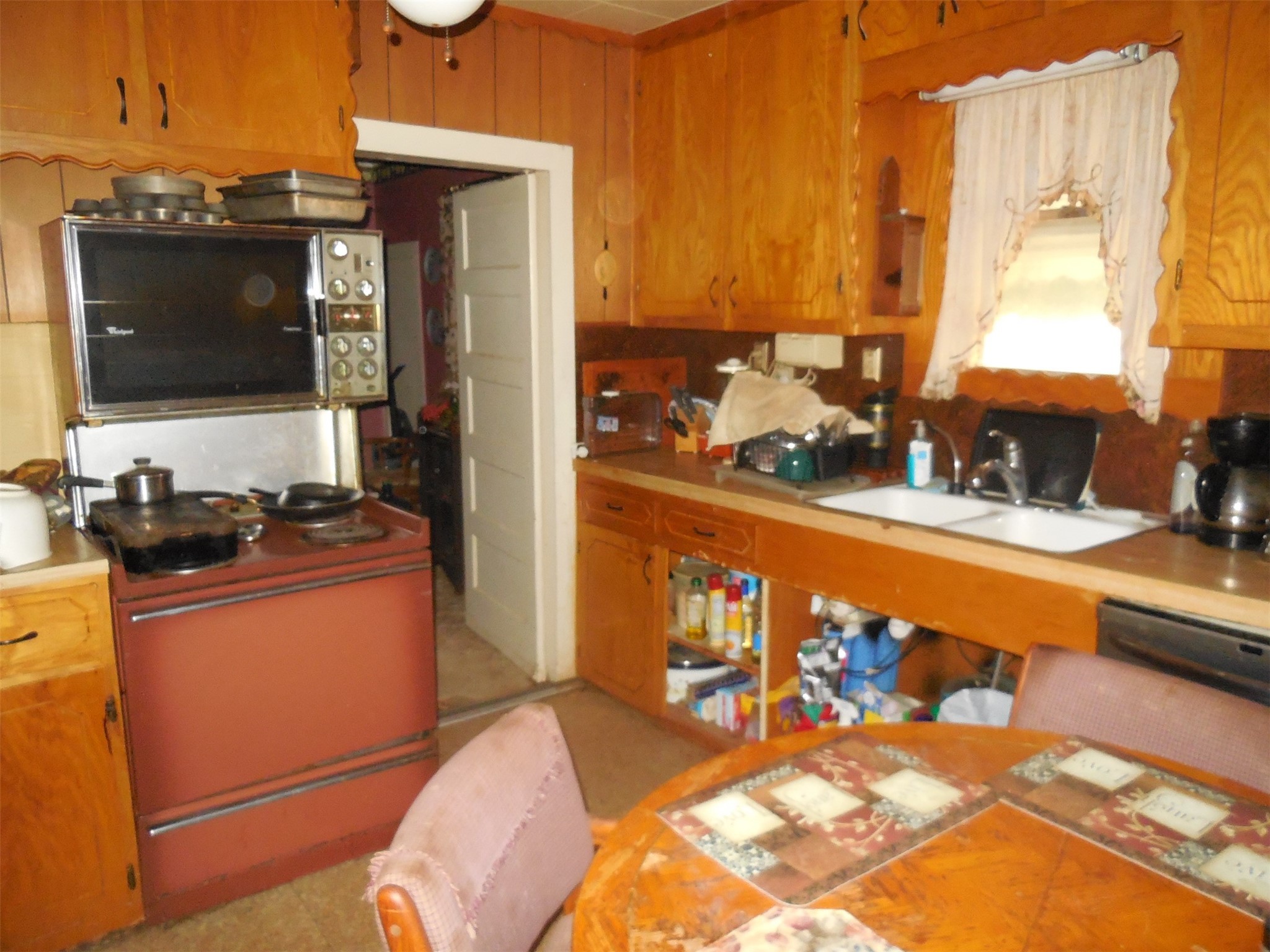 610 W Main Street Ranger TX 76470