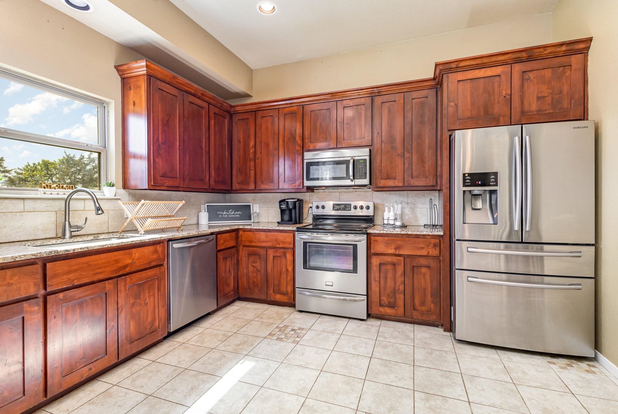 4181 County Road 2206 Greenville TX 75402