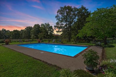 502 County Road 42520 Paris TX 75462