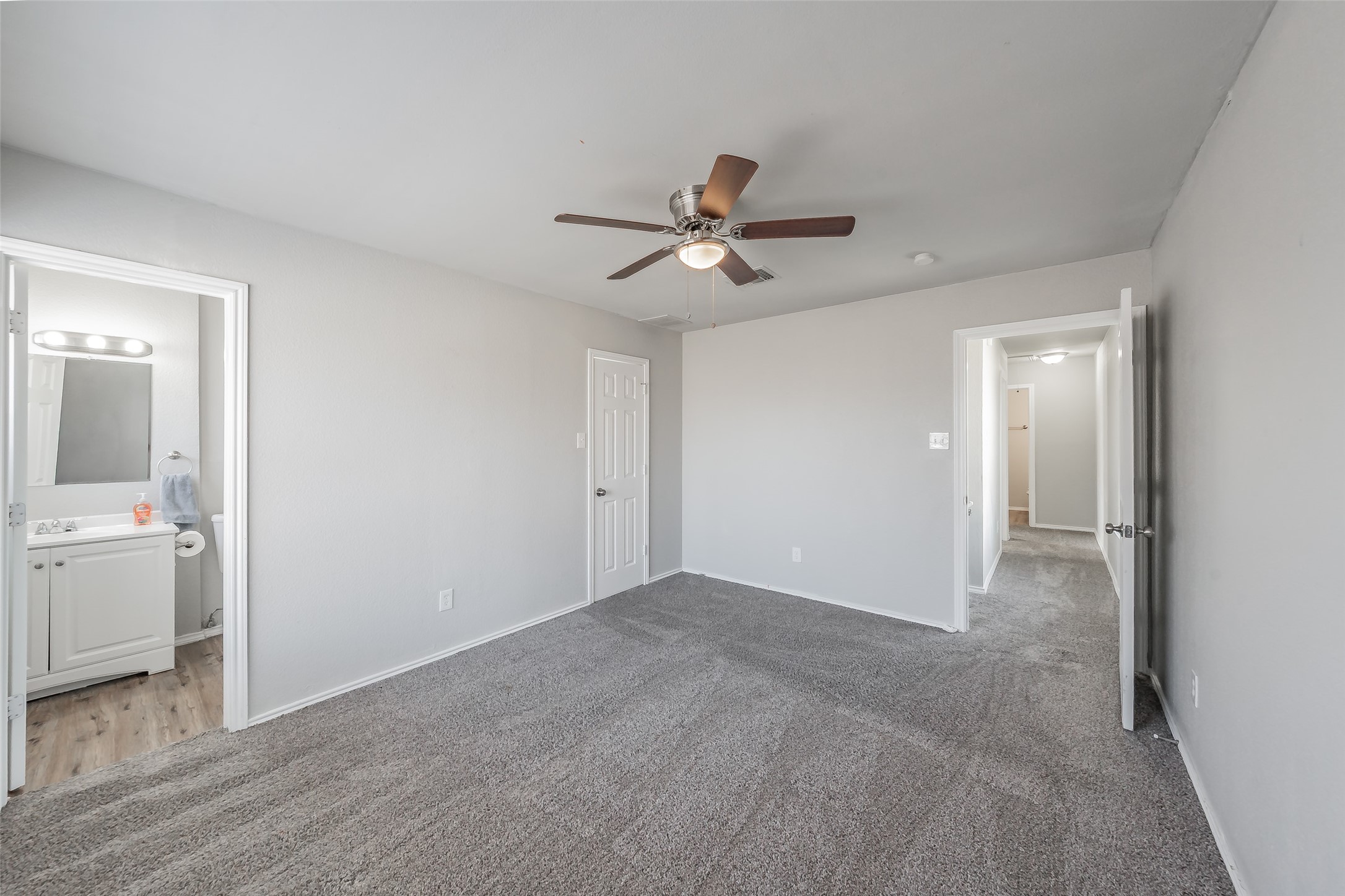 4677 Birchbend Lane Fort Worth TX 76137