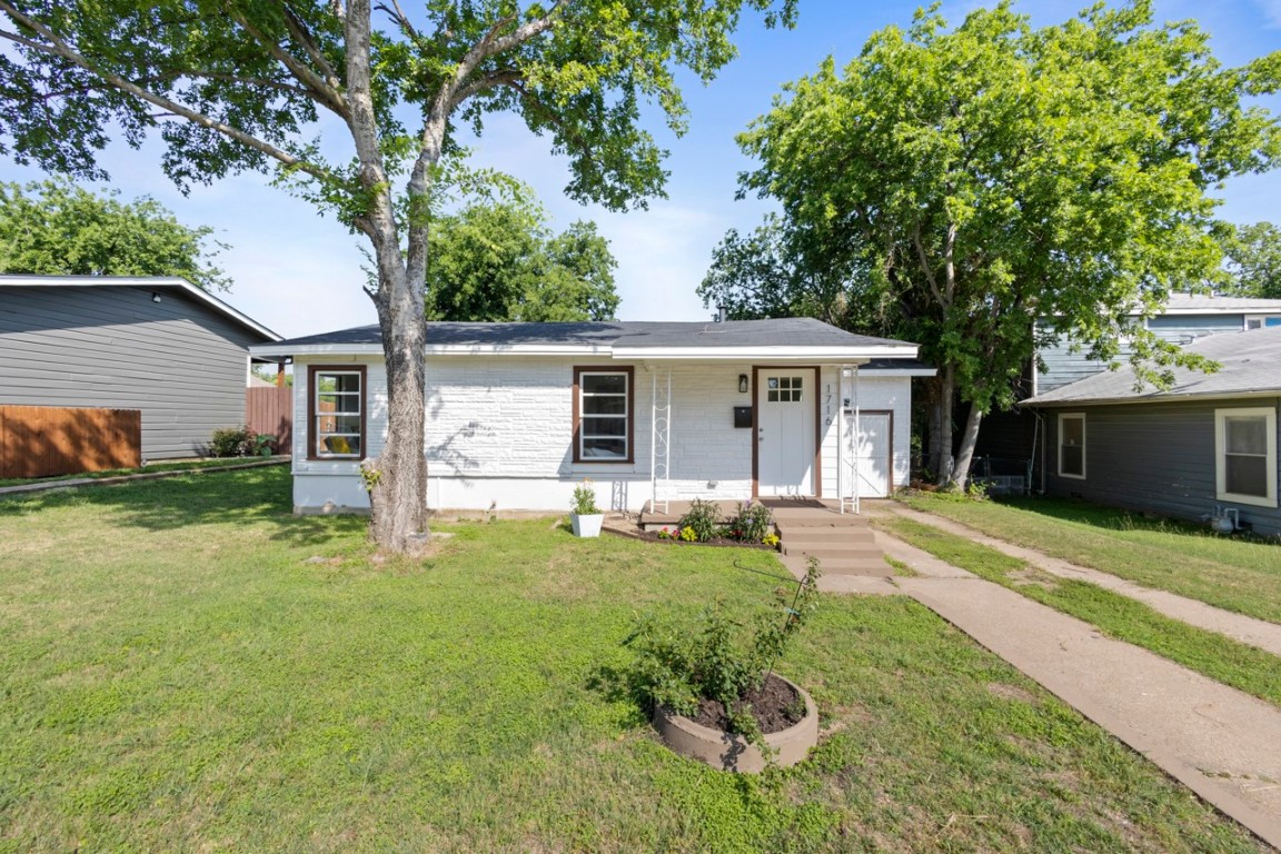 1716 Ransom Terrace Fort Worth TX 76112