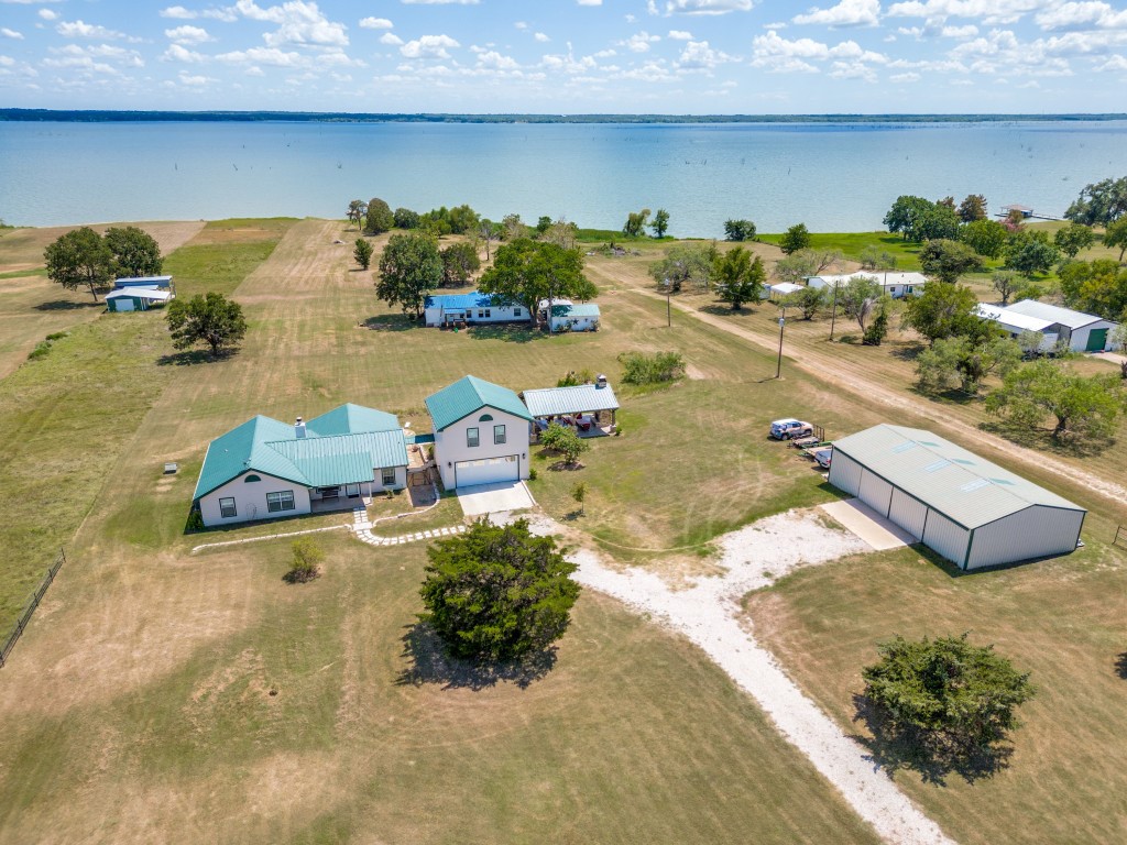 1909 SE County Road 2160 Corsicana TX 75109