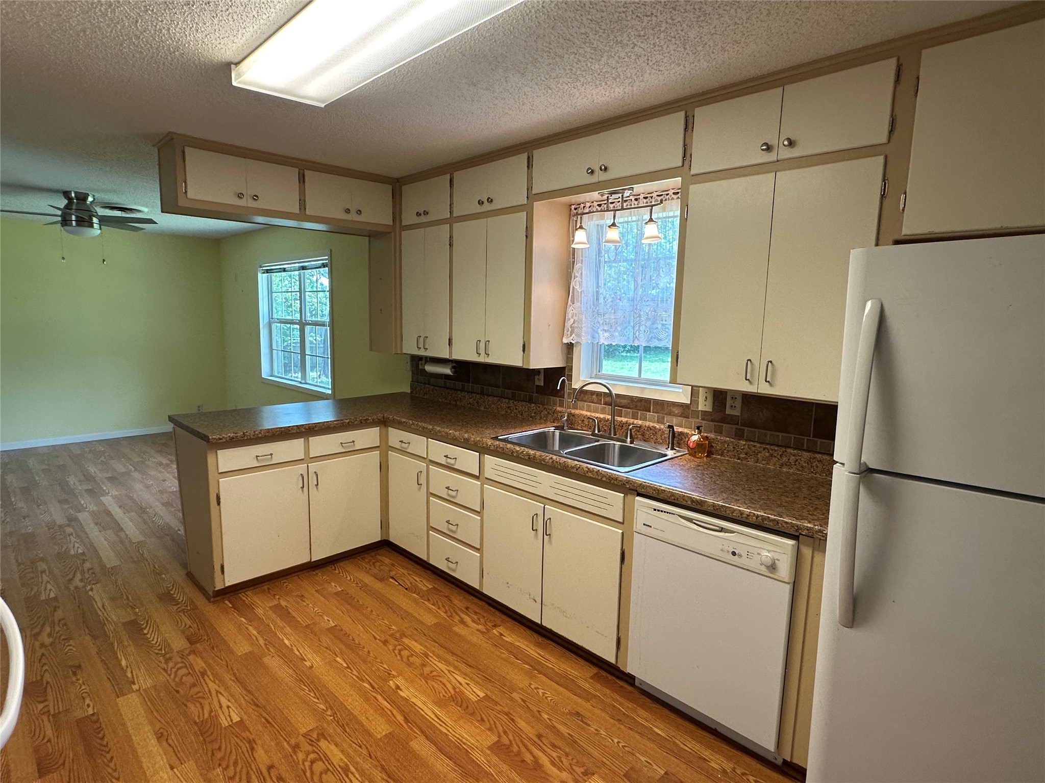406 S Williams Street Hamilton TX 76531