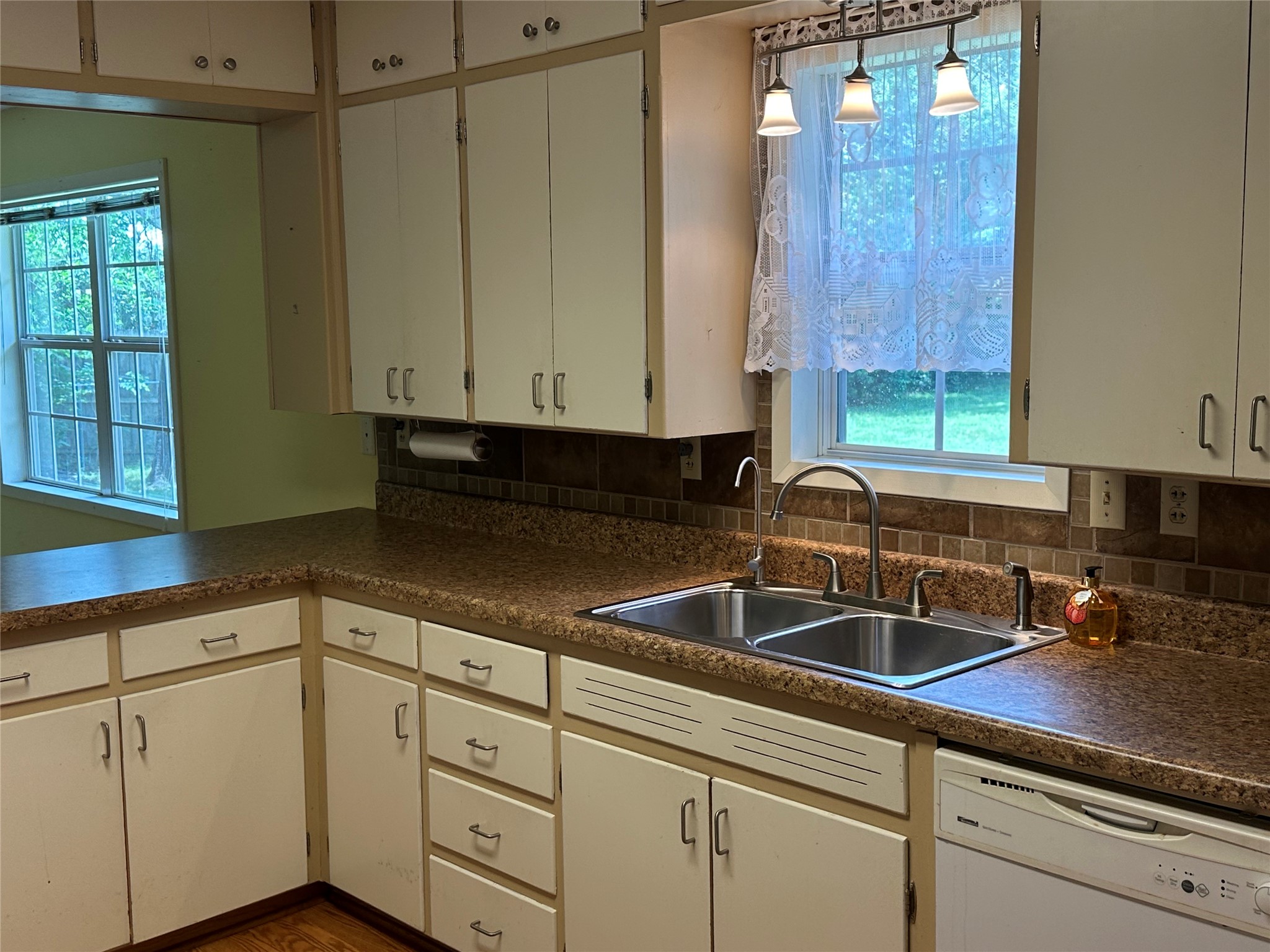 406 S Williams Street Hamilton TX 76531