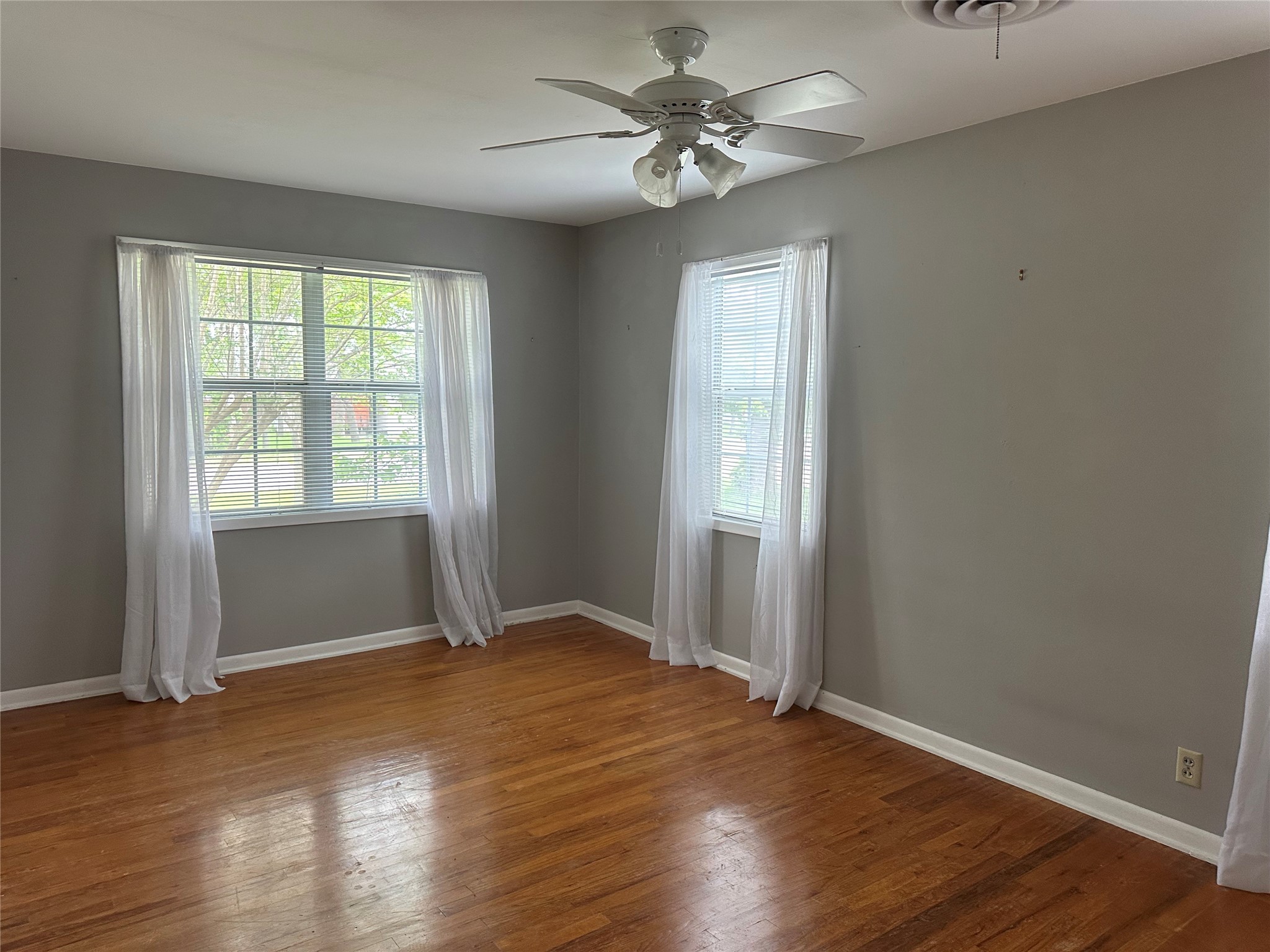 406 S Williams Street Hamilton TX 76531