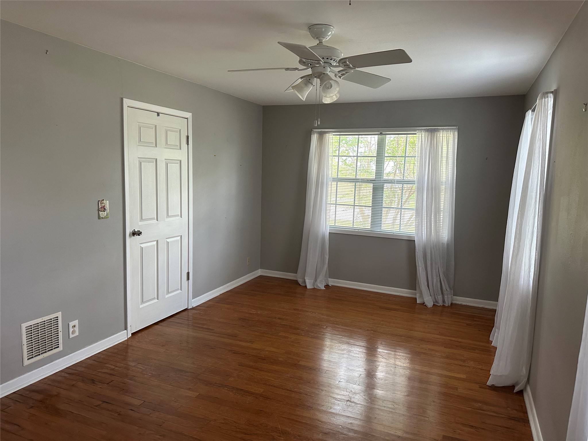 406 S Williams Street Hamilton TX 76531