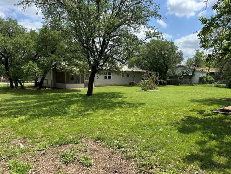 406 S Williams Street Hamilton TX 76531
