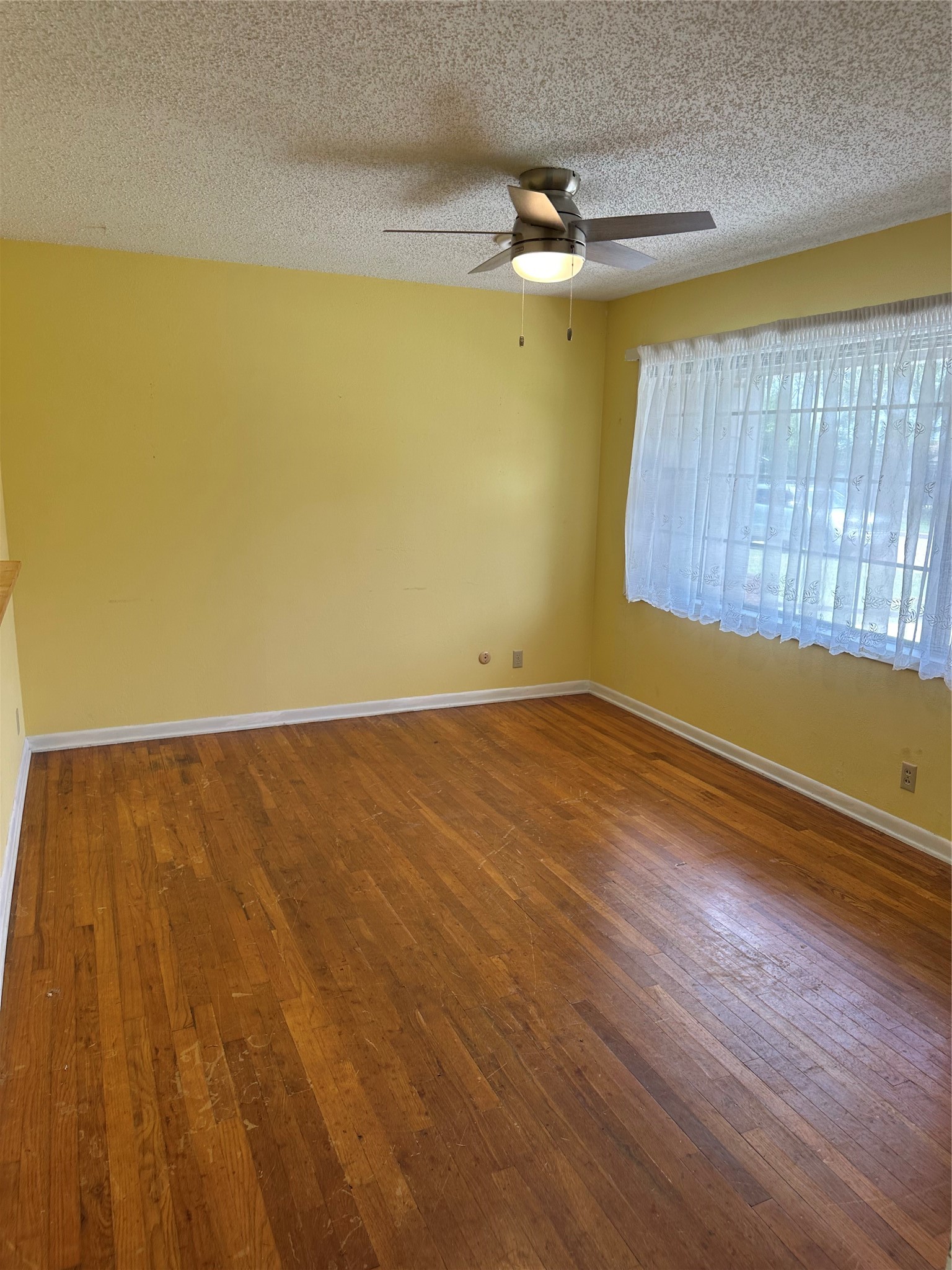 406 S Williams Street Hamilton TX 76531