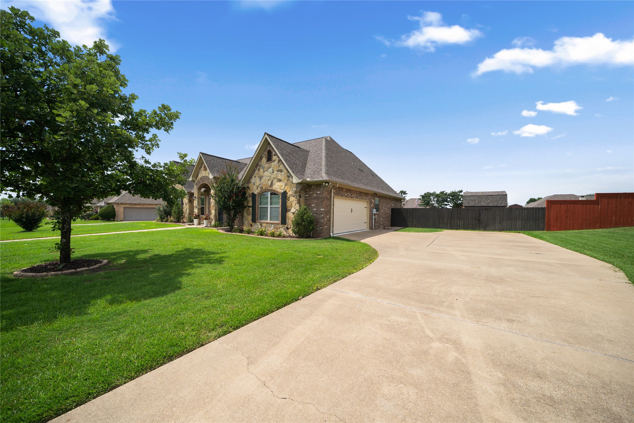 301 Zambezi Lane Bullard TX 75757