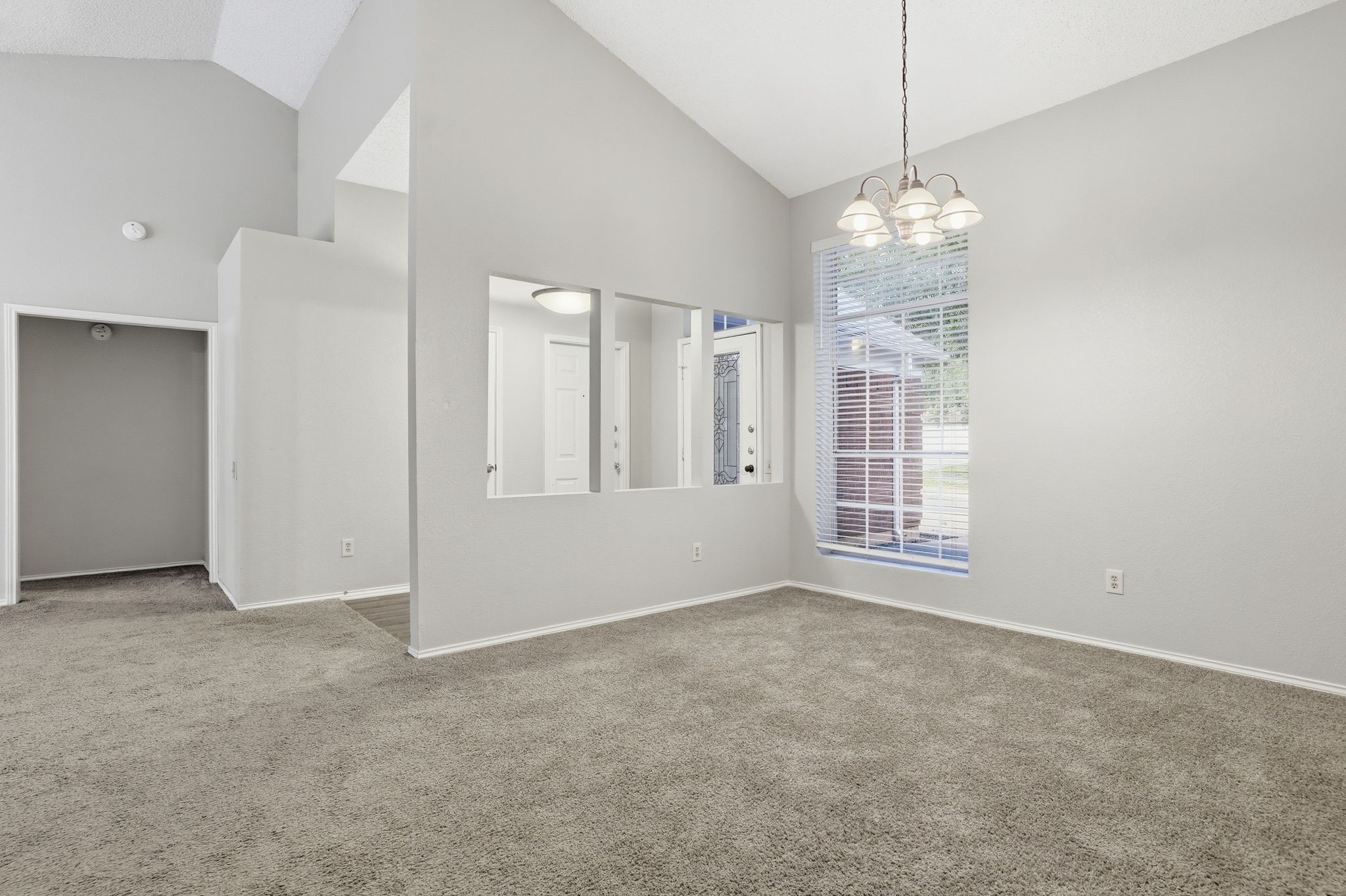 5316 Signal Peak Drive Arlington TX 76017