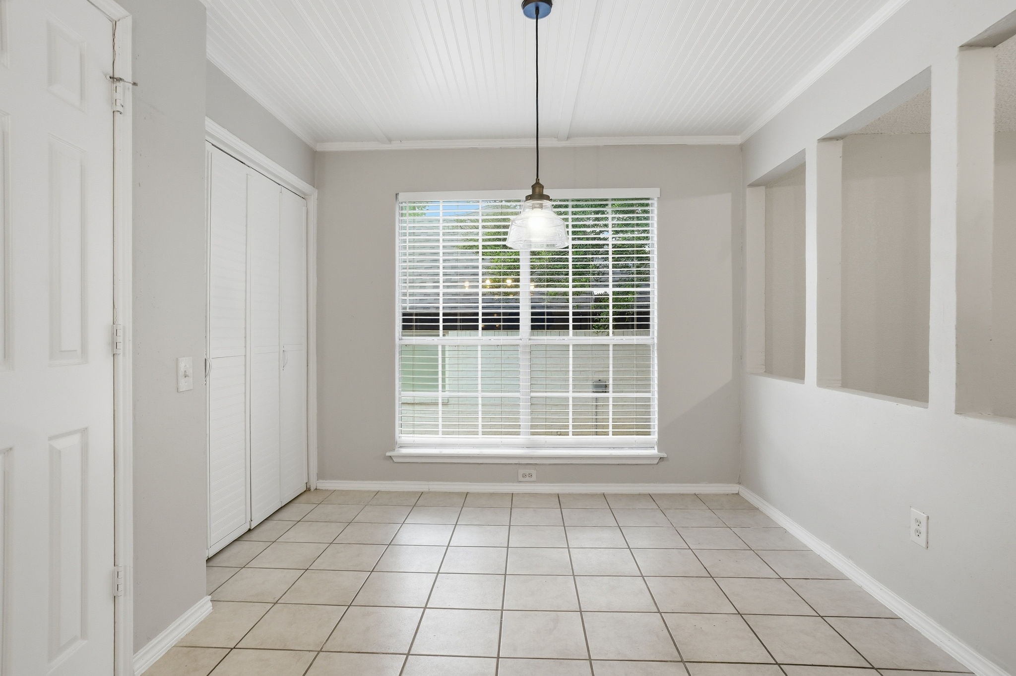 5316 Signal Peak Drive Arlington TX 76017