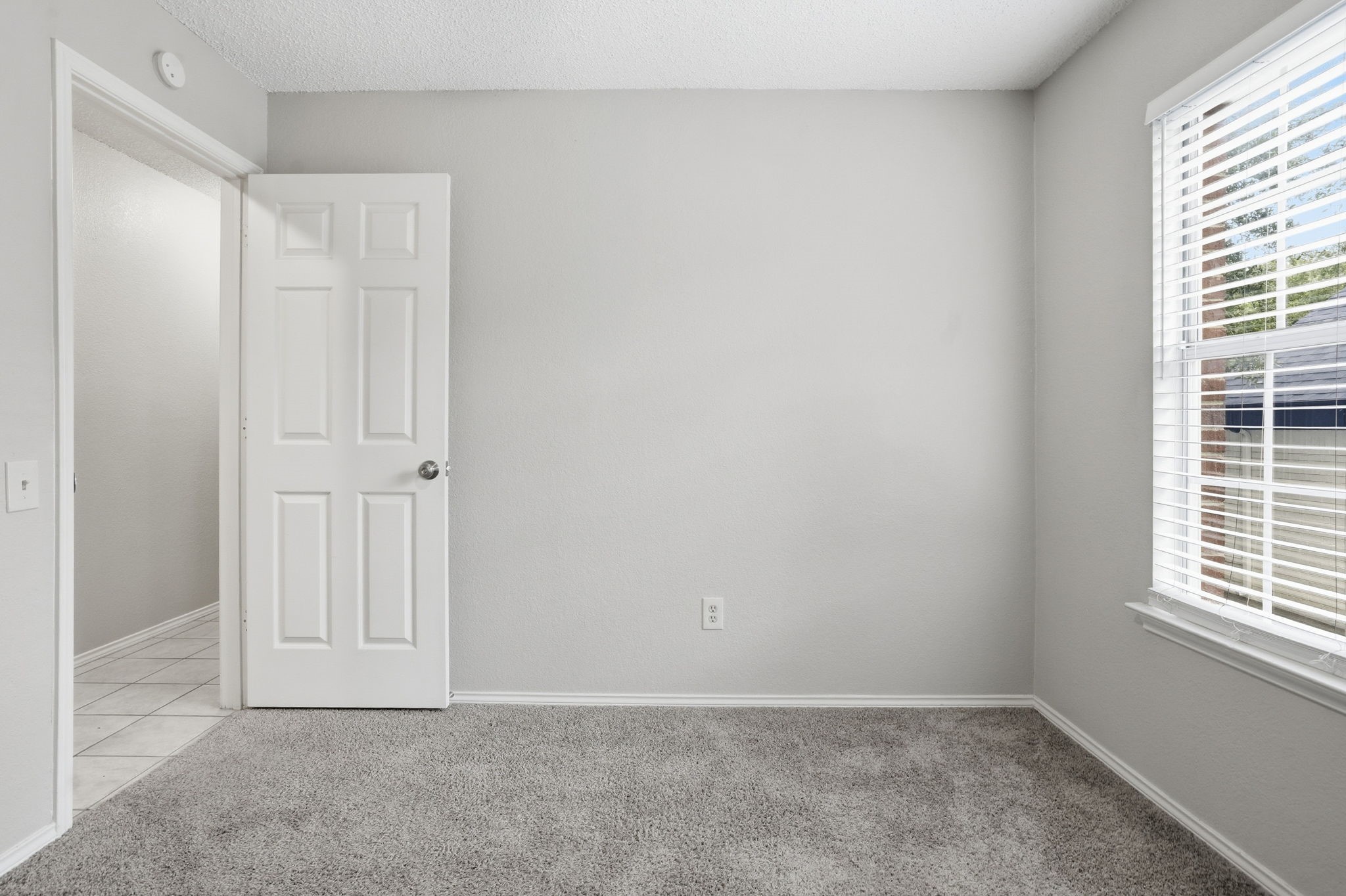 5316 Signal Peak Drive Arlington TX 76017