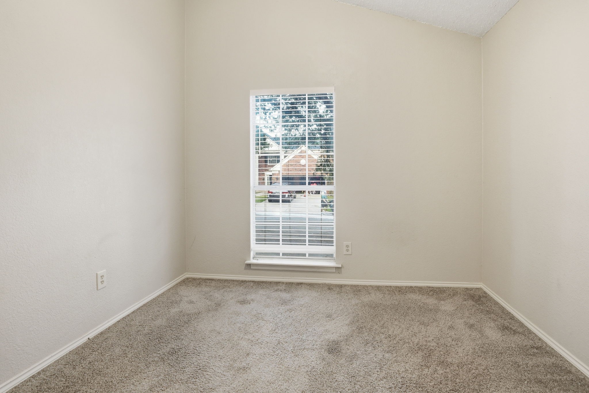 5316 Signal Peak Drive Arlington TX 76017