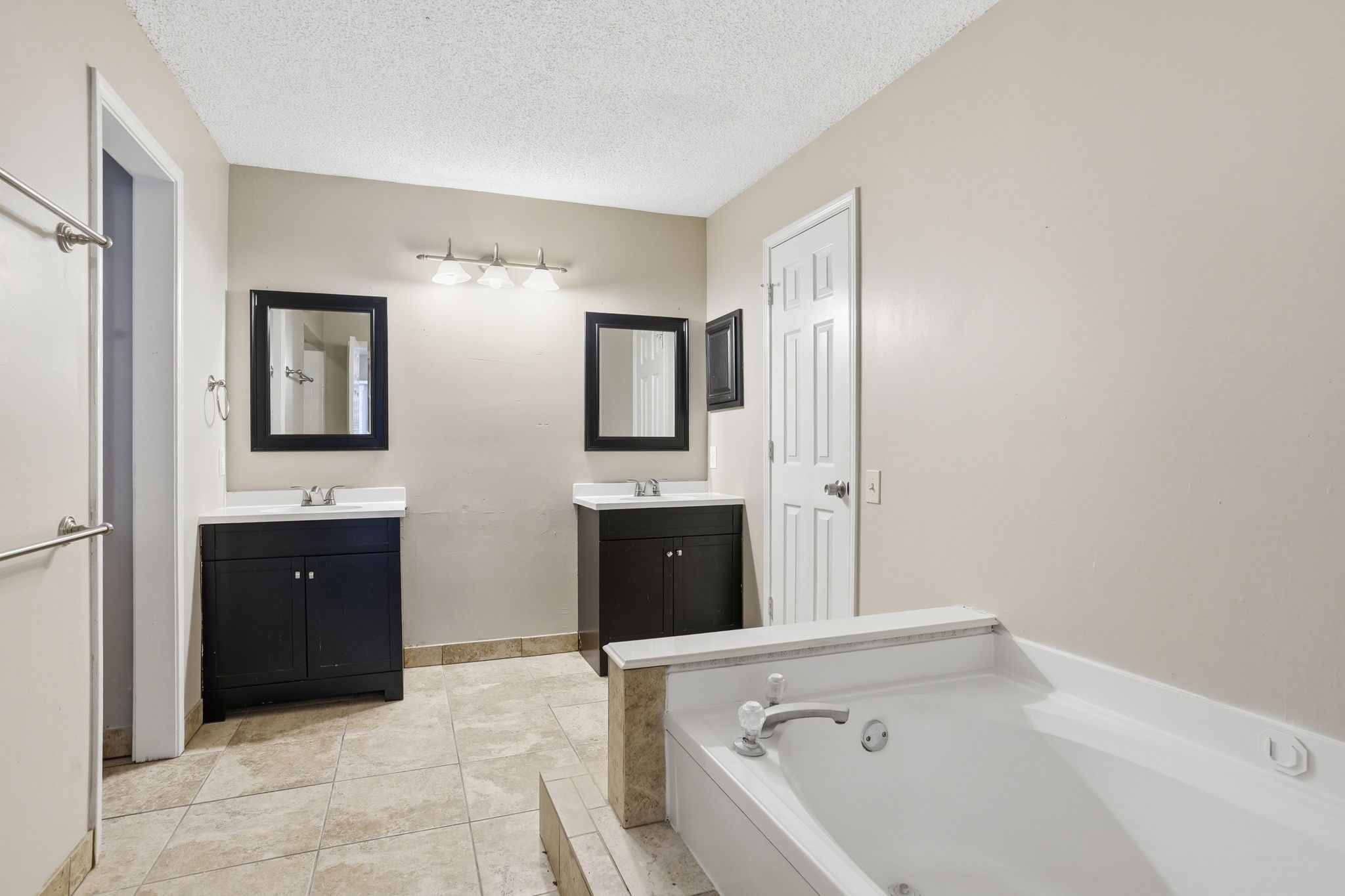 5316 Signal Peak Drive Arlington TX 76017