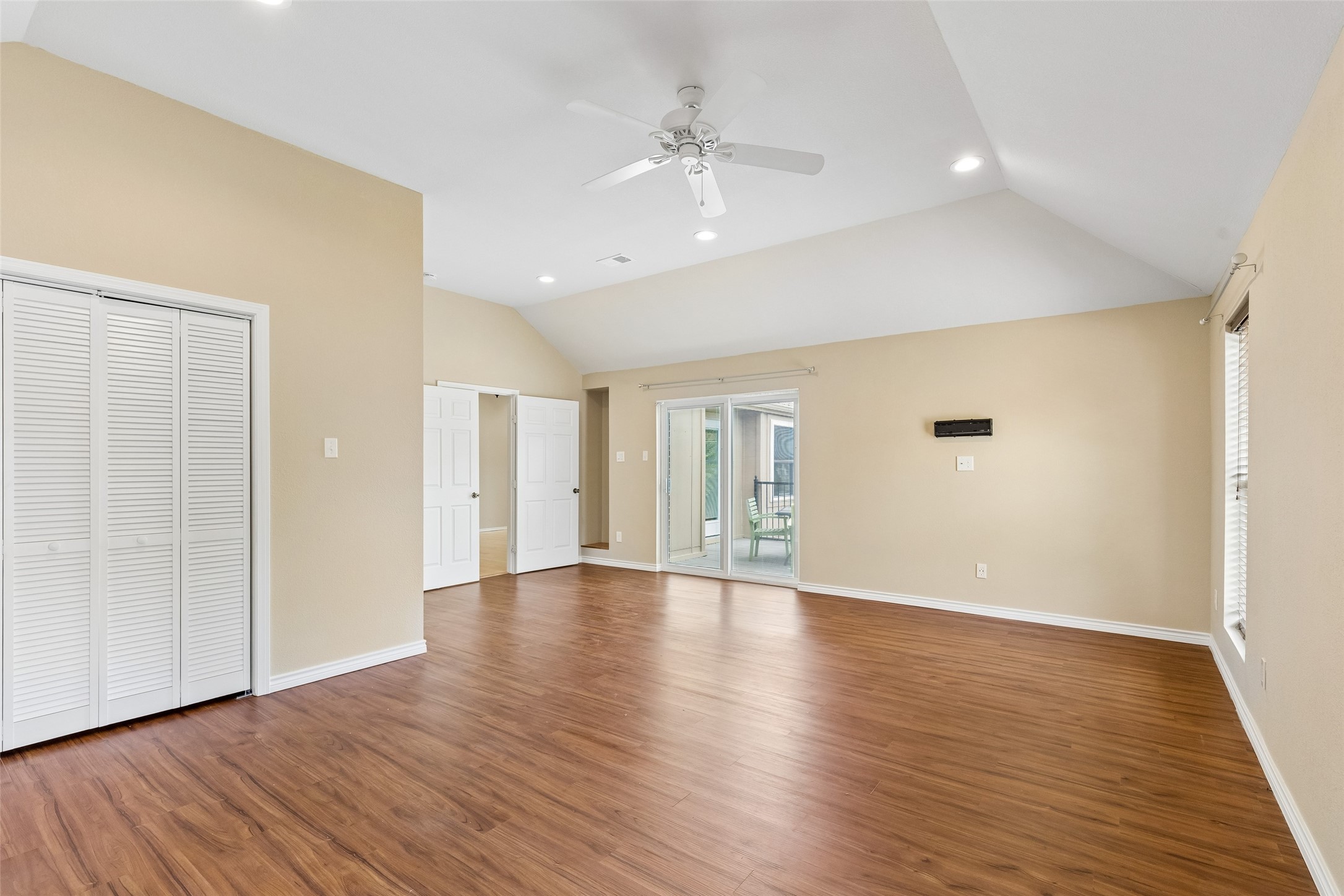 1109 Holly Drive Carrollton TX 75010