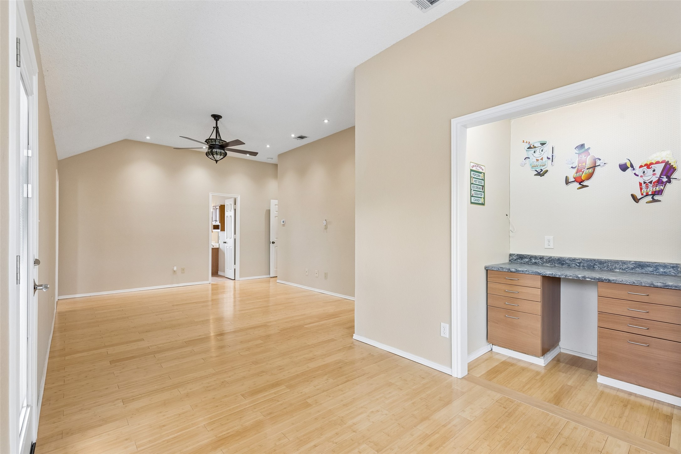 1109 Holly Drive Carrollton TX 75010