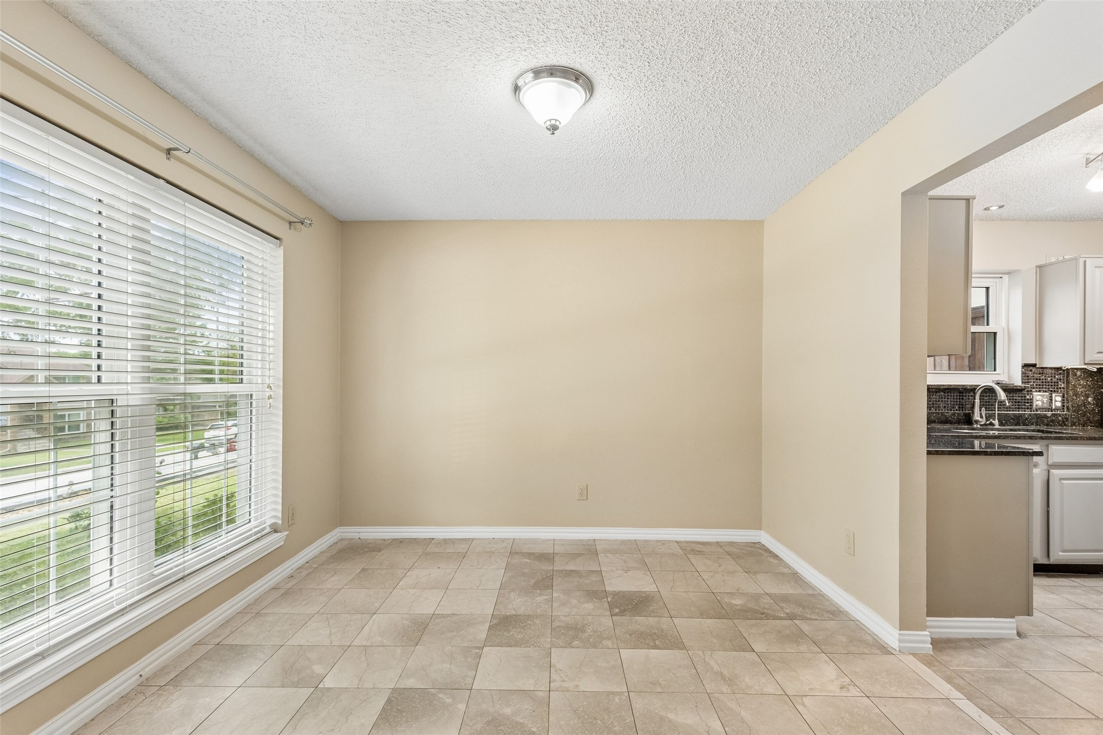 1109 Holly Drive Carrollton TX 75010