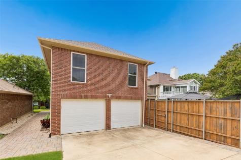 1109 Holly Drive Carrollton TX 75010