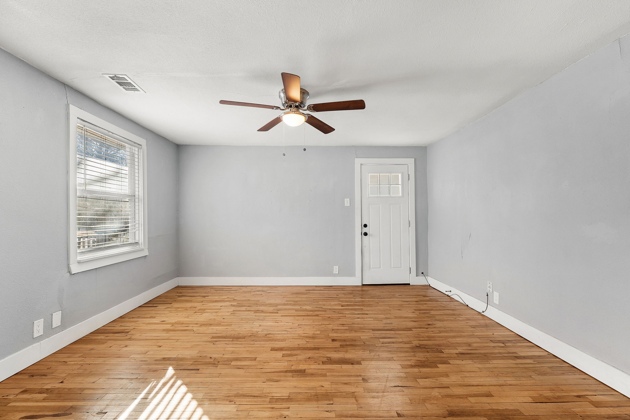 2709 Townsend Drive Fort Worth TX 76110