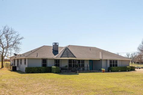 1524 Fm 3136 Cleburne TX 76031