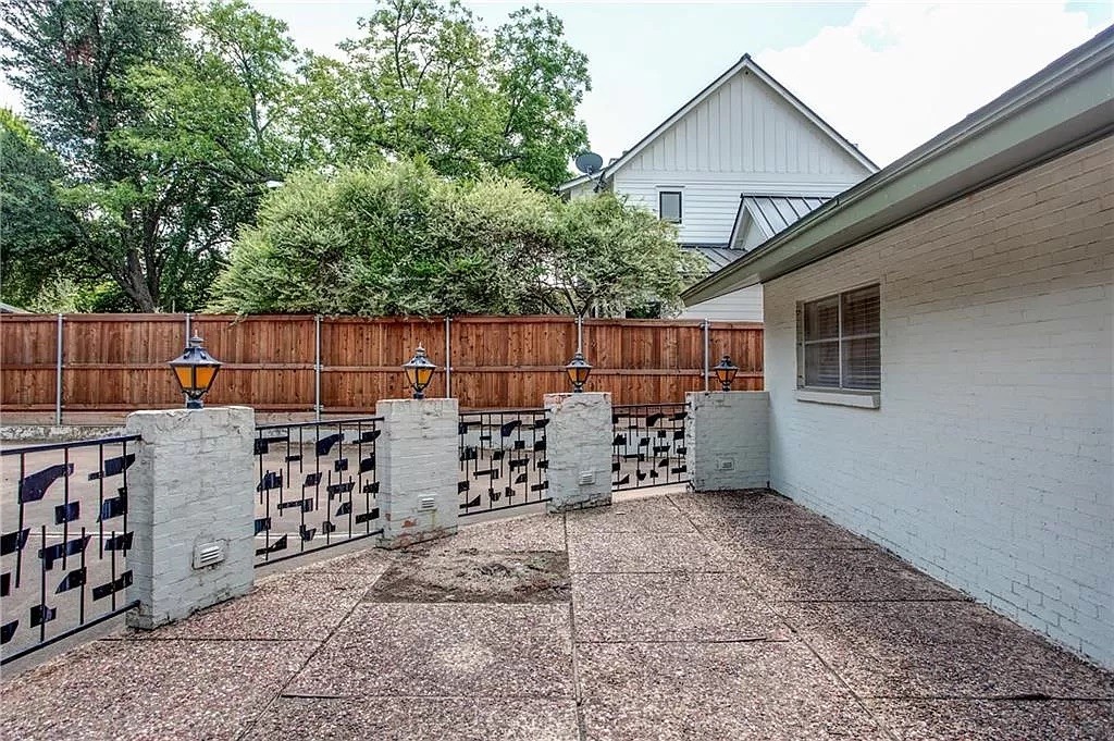 616 Edgefield Road Fort Worth TX 76107