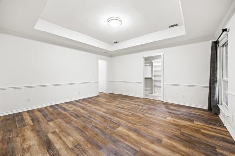 1044 E Woodridge Road Waxahachie TX 75165