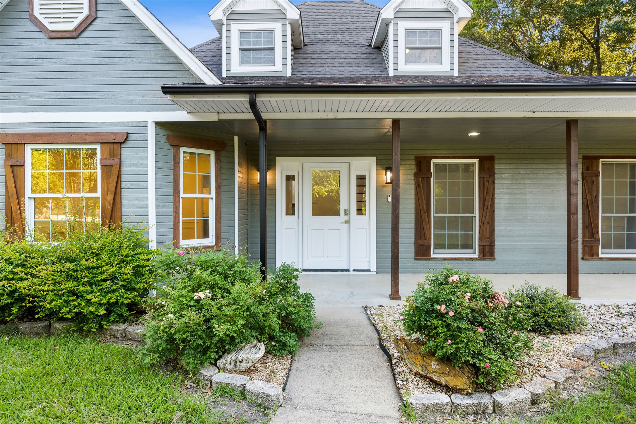 1044 E Woodridge Road Waxahachie TX 75165