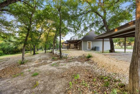 1044 E Woodridge Road Waxahachie TX 75165