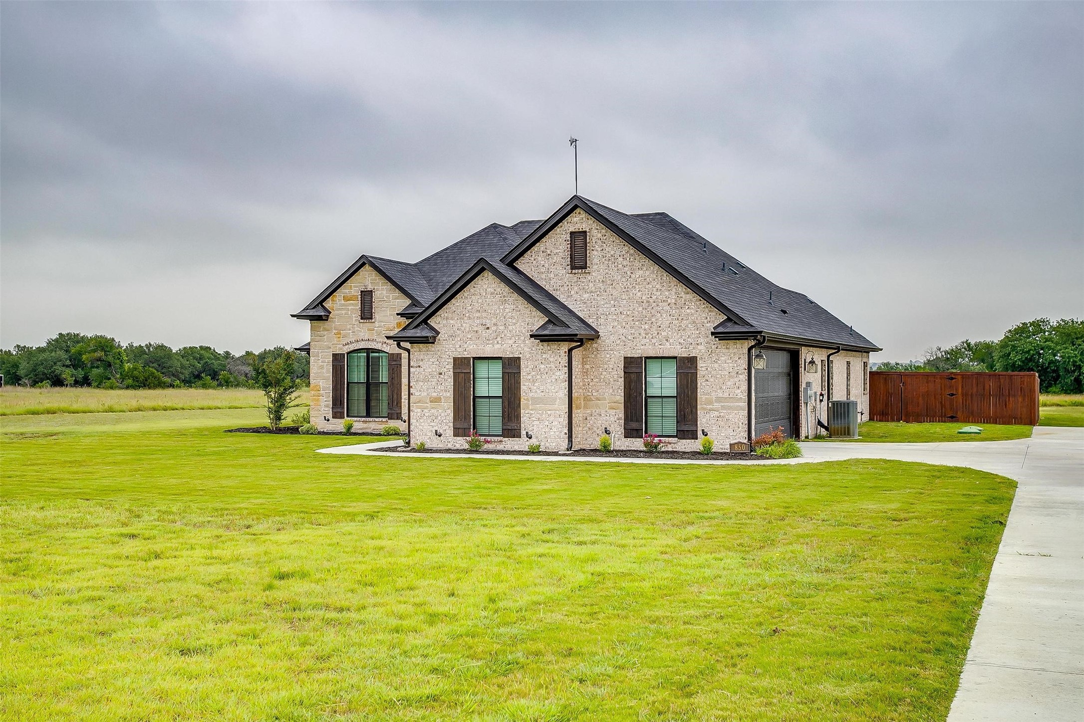 850 Mcclendon Walker Road Aledo TX 76008