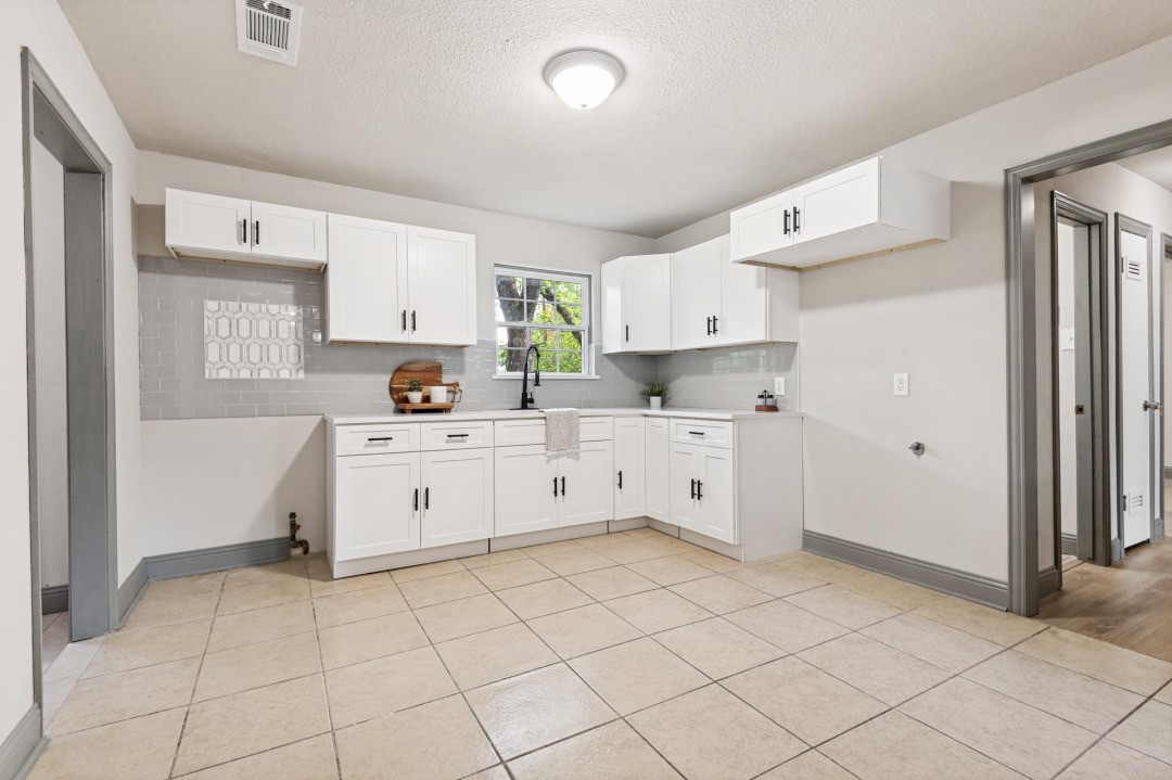 3825 Childress Street Fort Worth TX 76119
