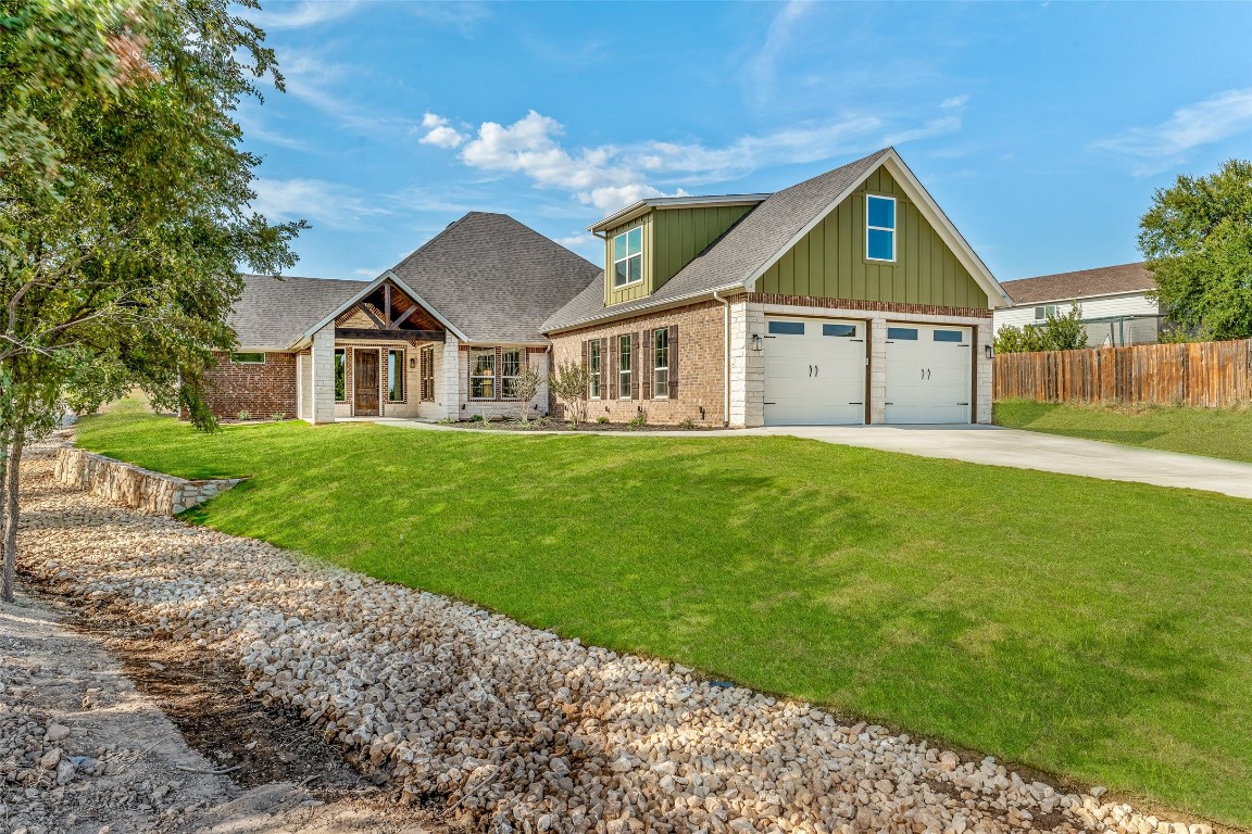 2100 Cash Point Court Granbury TX 76049