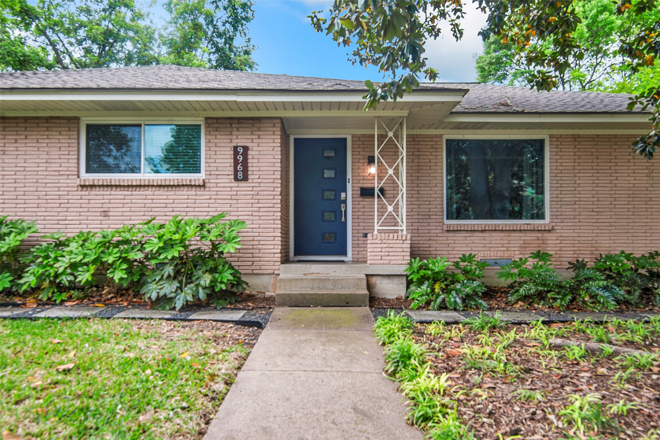 9968 Greenfield Drive Dallas TX 75238