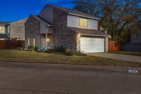 1606 Sunset Village Drive Duncanville TX 75137