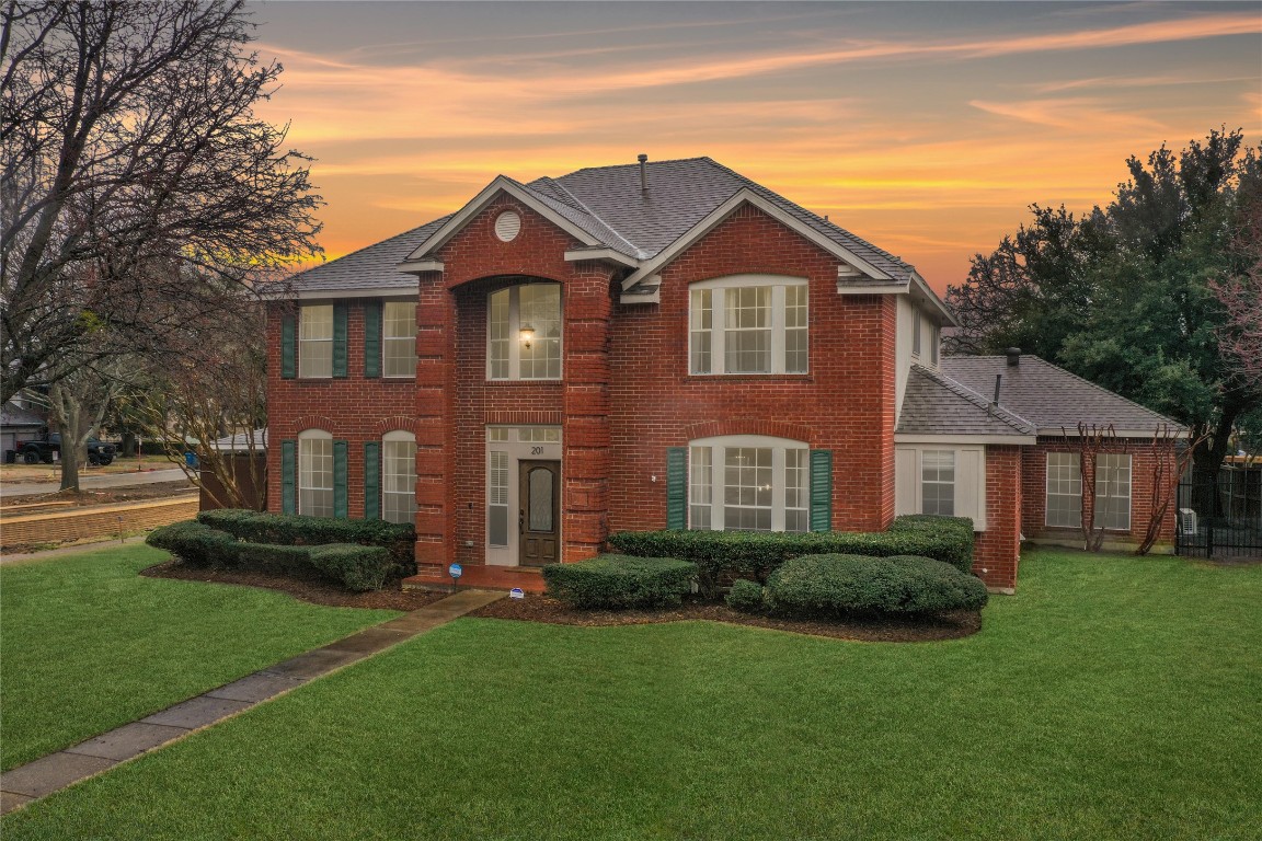 201 Carriage Court Coppell TX 75019